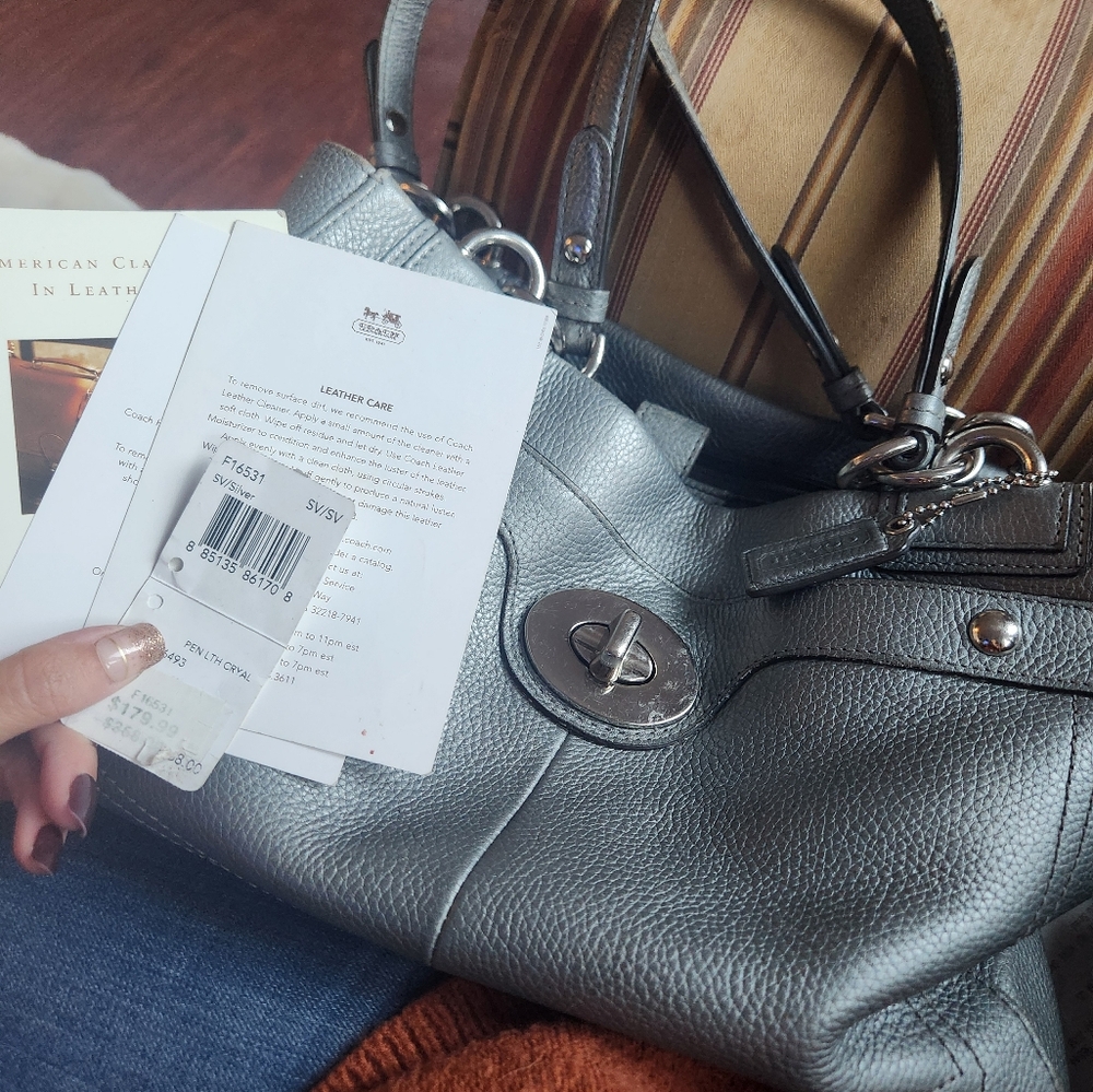 Coach Silver Leather Shoulder Bag